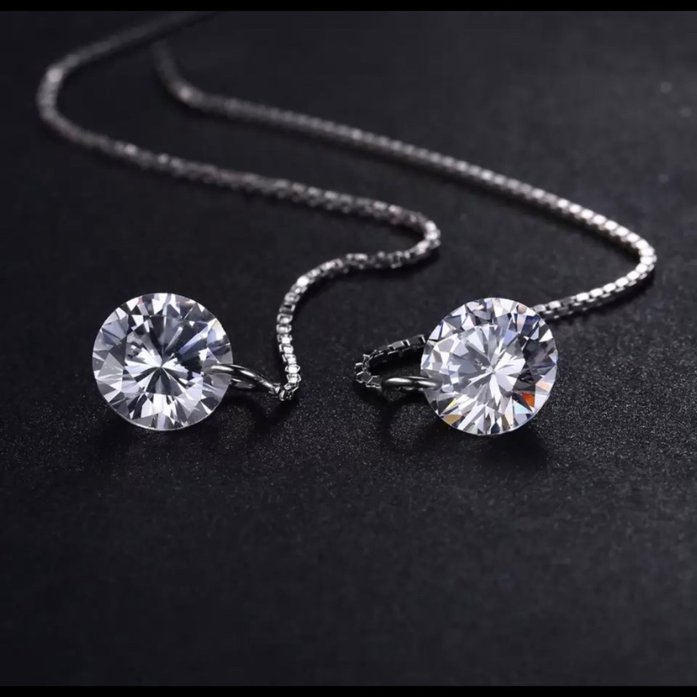 🌟Sterling Silver Threaders w/ Swarovski Crystals - Picture 3 of 4